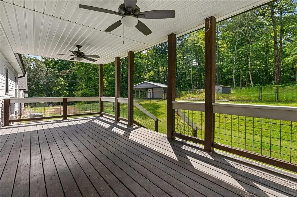 204 County Road 439 Athens TN 37303