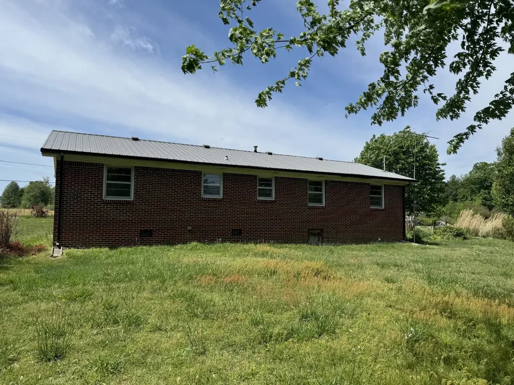 2990 Pigeon Hill Road Mcminnville TN 37110