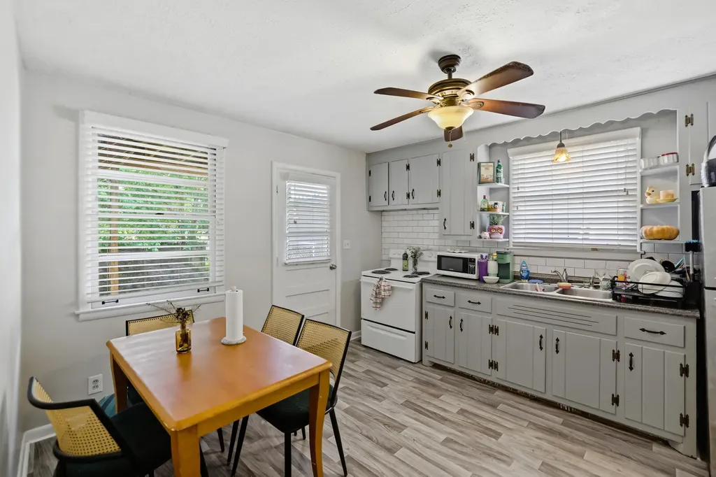 911 Chicamauga Avenue Nashville TN 37206