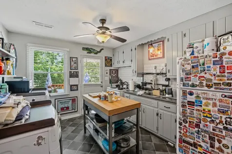 911 Chicamauga Avenue Nashville TN 37206