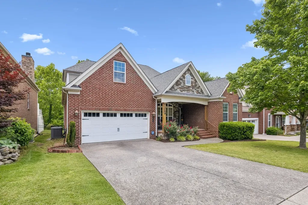 6013 Christmas Drive Nolensville TN 37135