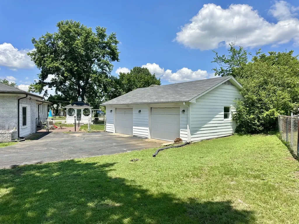 8401 Terry Lane Hermitage TN 37076