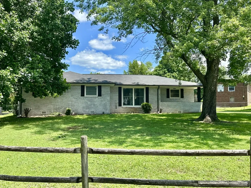 8401 Terry Lane Hermitage TN 37076