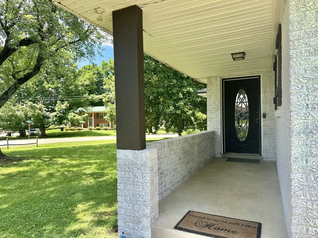 8401 Terry Lane Hermitage TN 37076