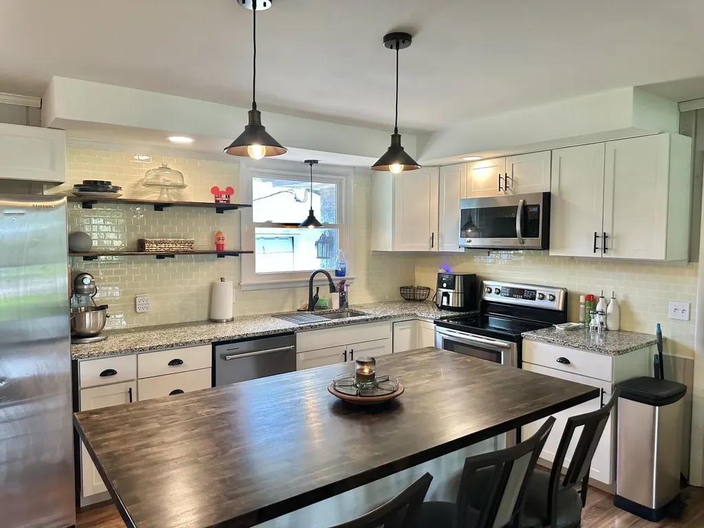 8401 Terry Lane Hermitage TN 37076