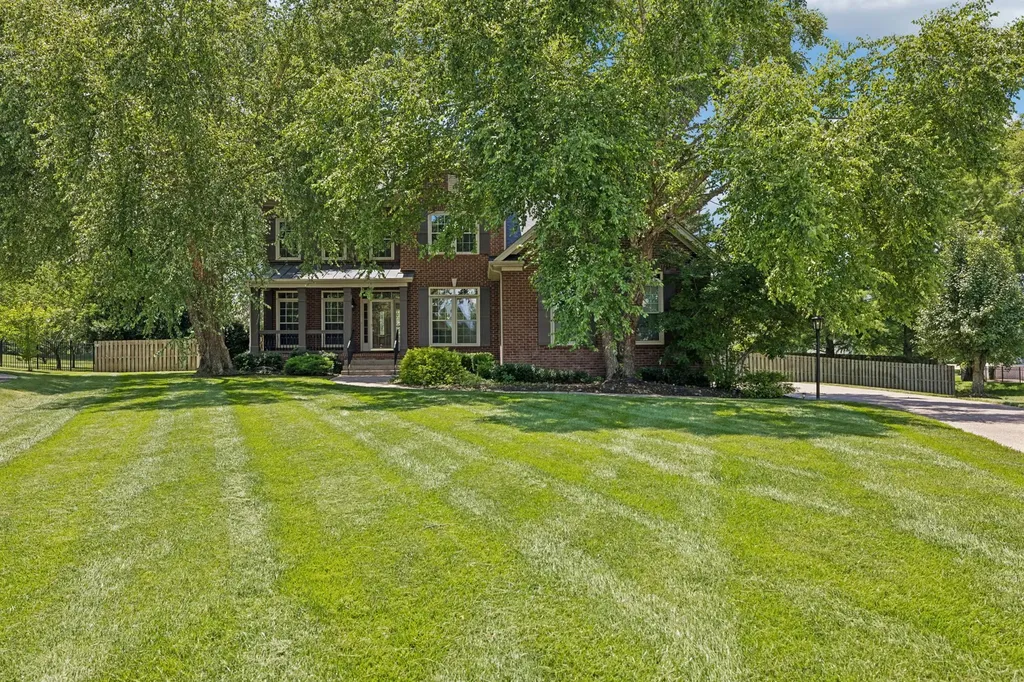 2207 Husker Court Brentwood TN 37027
