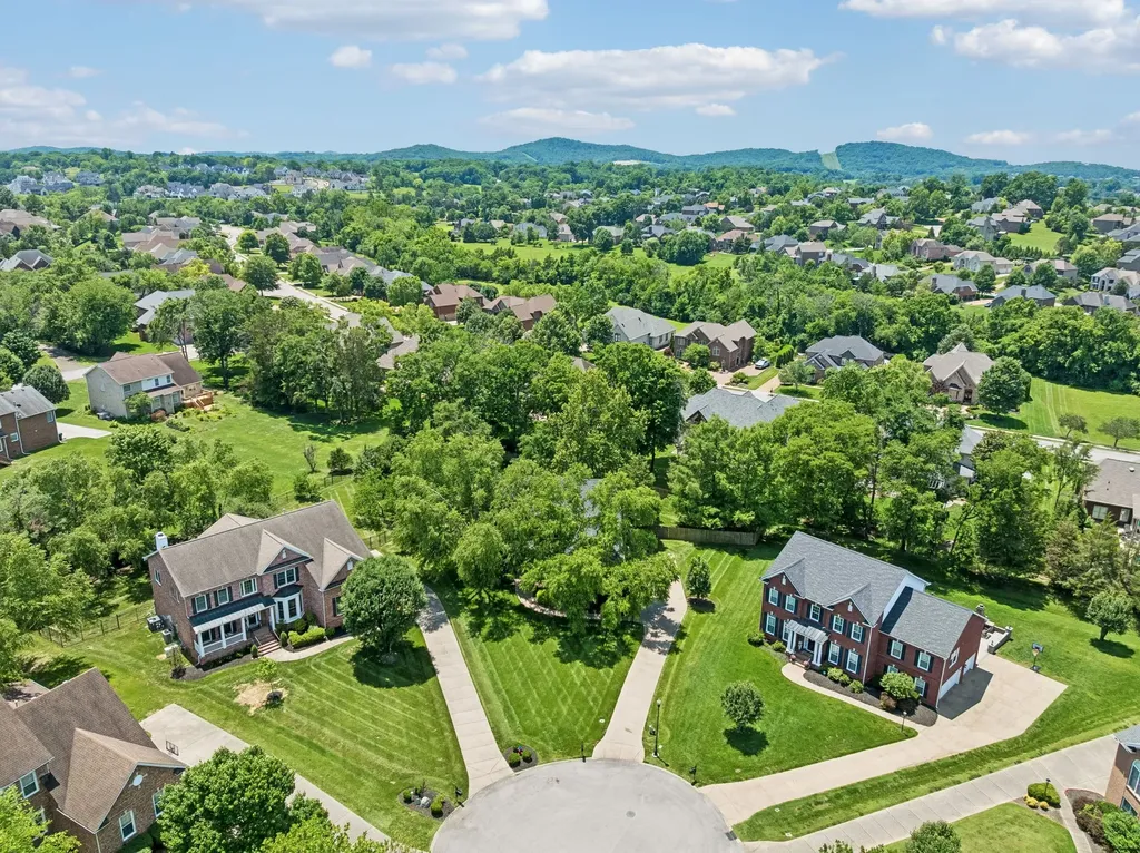2207 Husker Court Brentwood TN 37027