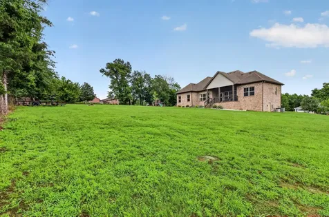 1005 Hiltonwood Boulevard Castalian Springs TN 37031