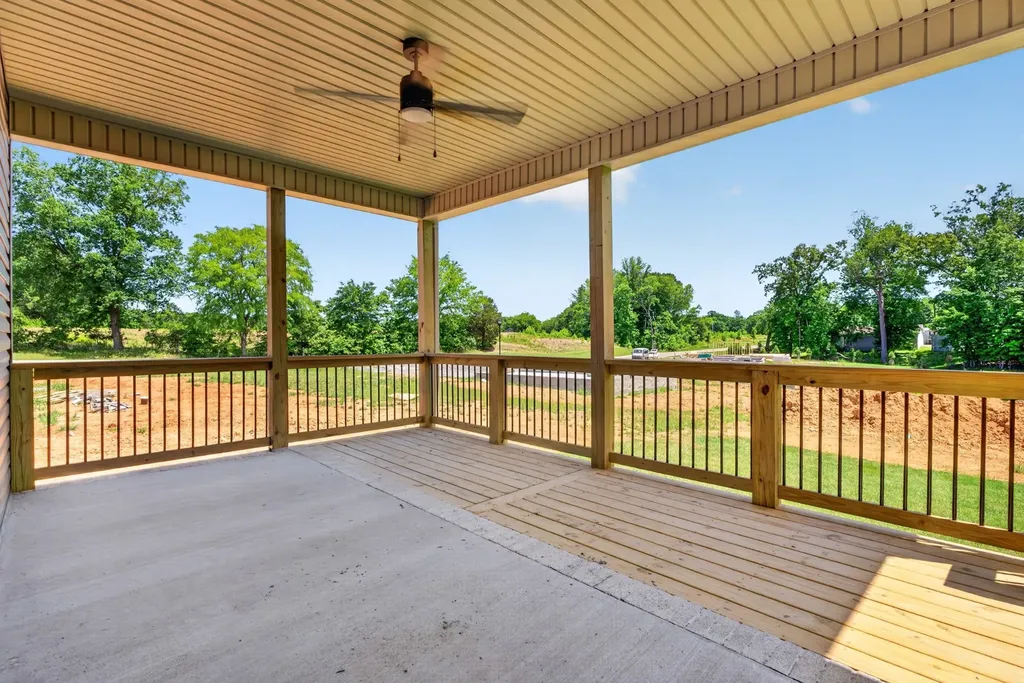 1105 Black Rock Road Clarksville TN 37040