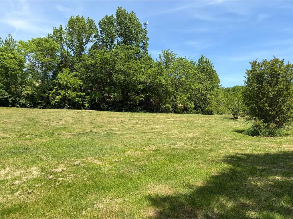 125 Frontier Road Sweetwater TN 37874