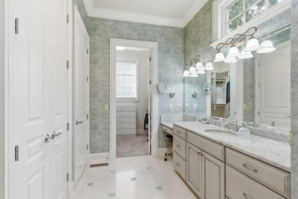 4022 Sneed Road Nashville TN 37215