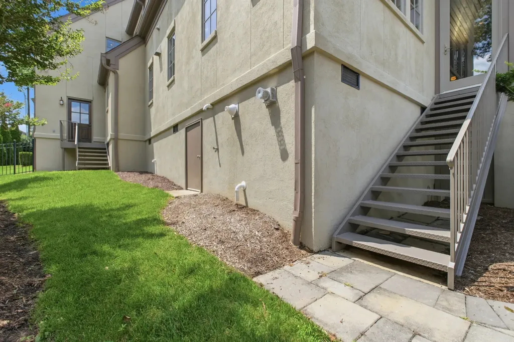 4022 Sneed Road Nashville TN 37215