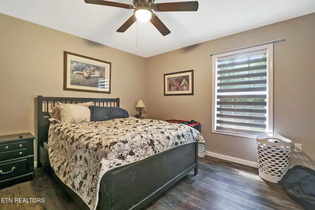122 Jay Loop Jamestown TN 38556