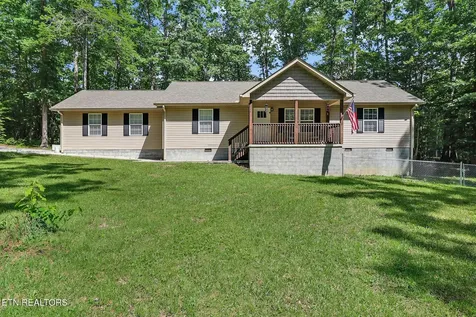 122 Jay Loop Jamestown TN 38556