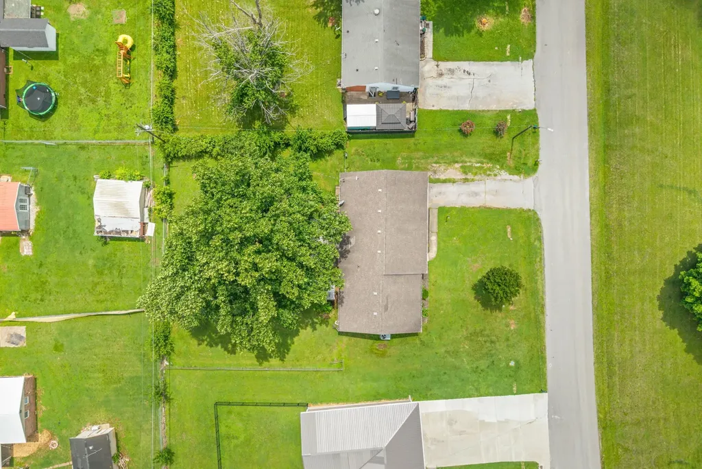 318 Blane Drive Hopkinsville KY 42240