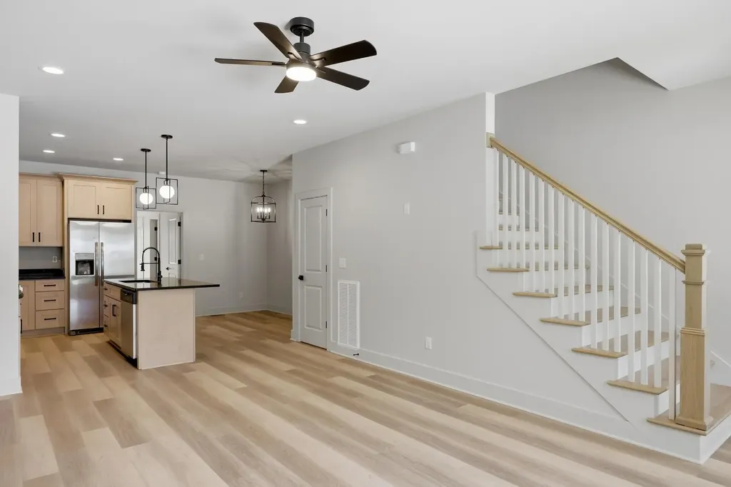 104 Norman Lane Chattanooga TN 37405