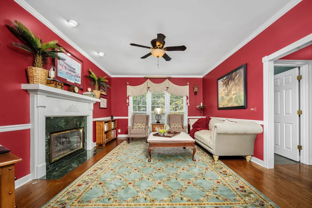 1310 White Oak Lane Murfreesboro TN 37130
