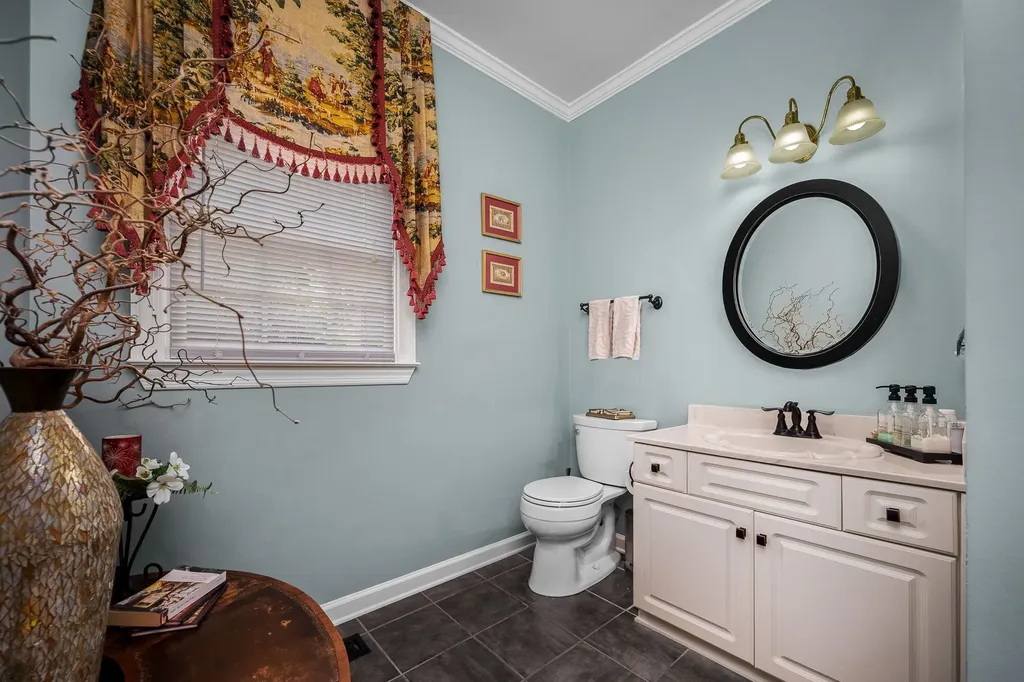 1310 White Oak Lane Murfreesboro TN 37130