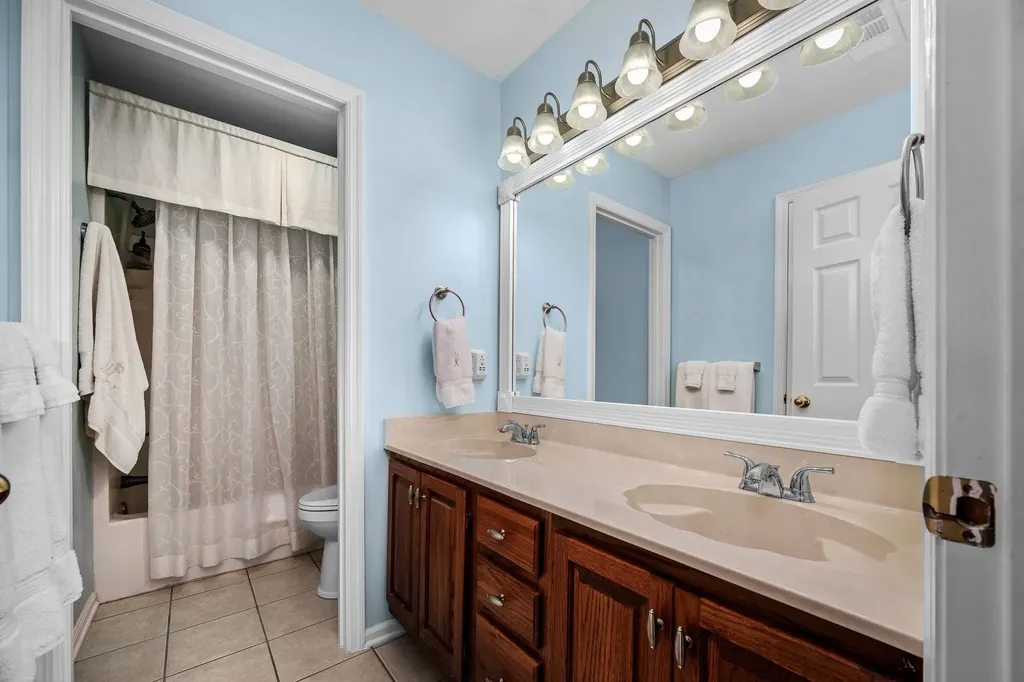 1310 White Oak Lane Murfreesboro TN 37130