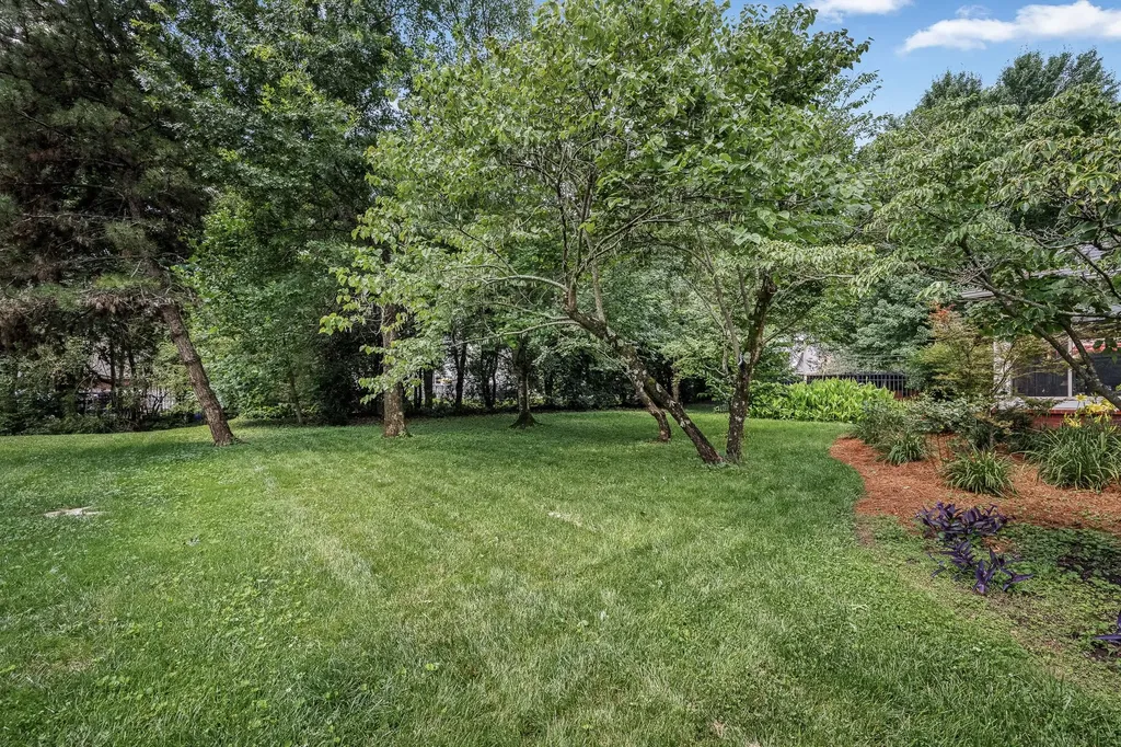 1310 White Oak Lane Murfreesboro TN 37130