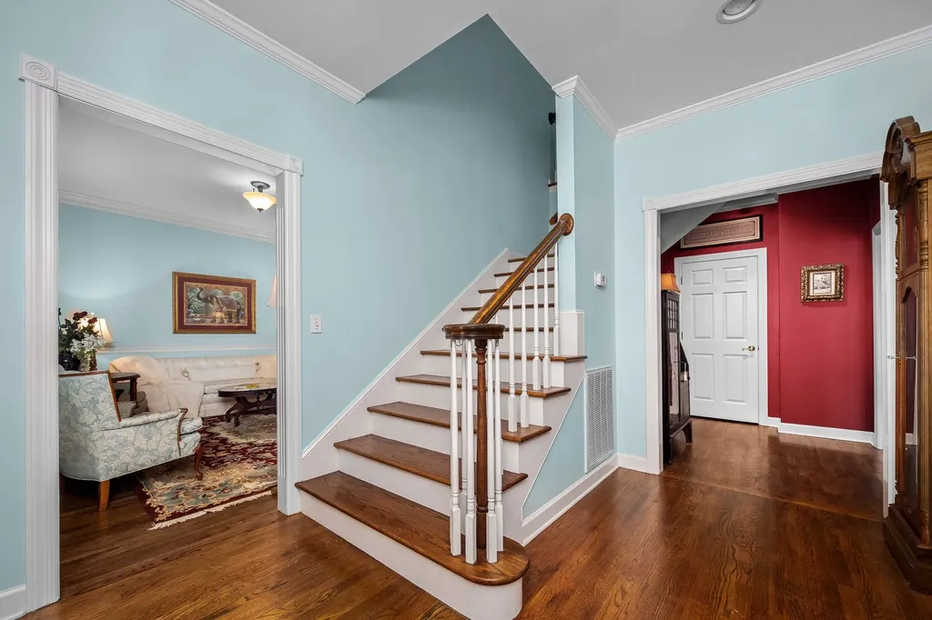 1310 White Oak Lane Murfreesboro TN 37130