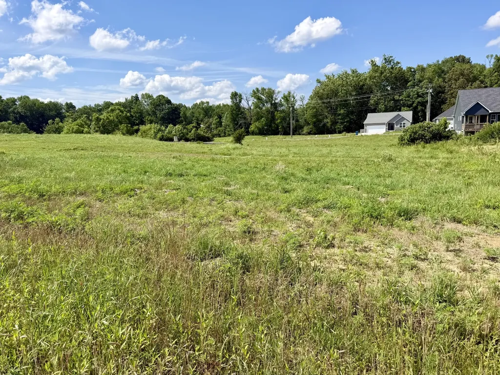776 Regan Loop Baxter TN 38544