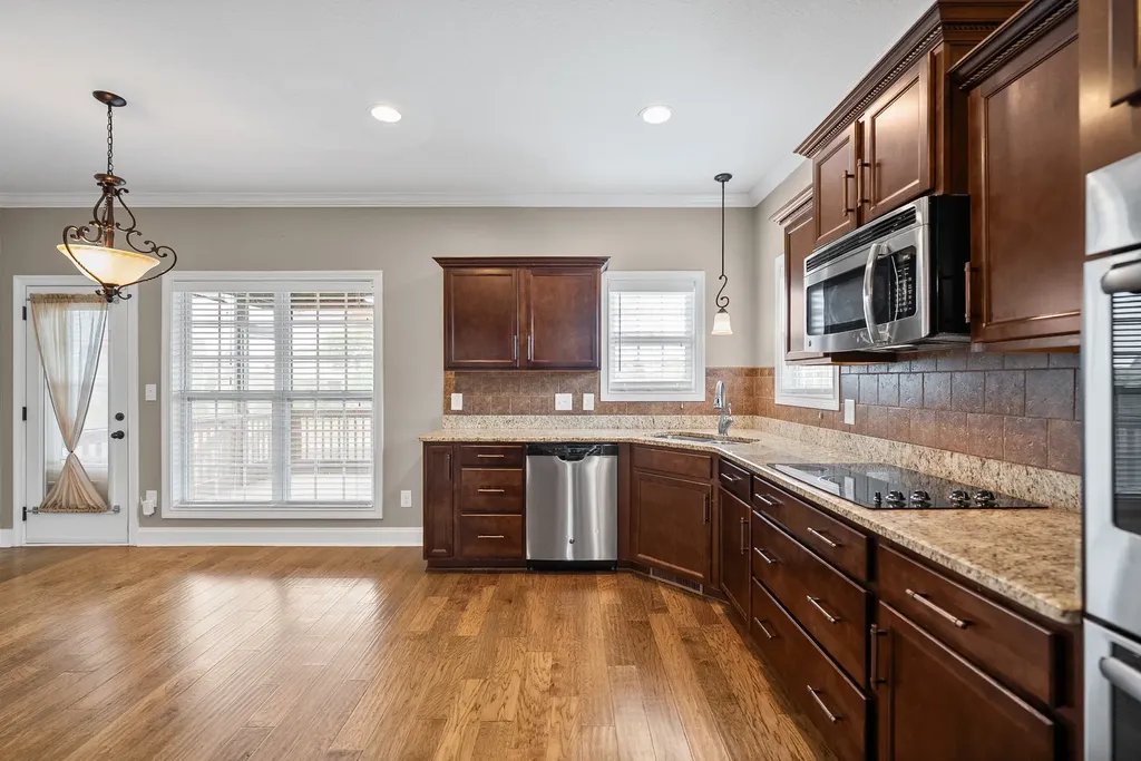 420 Clover Meadows Court Clarksville TN 37043