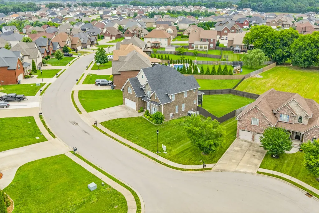 420 Clover Meadows Court Clarksville TN 37043
