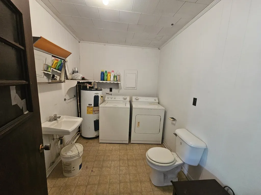 450 Main Street Palmer TN 37365
