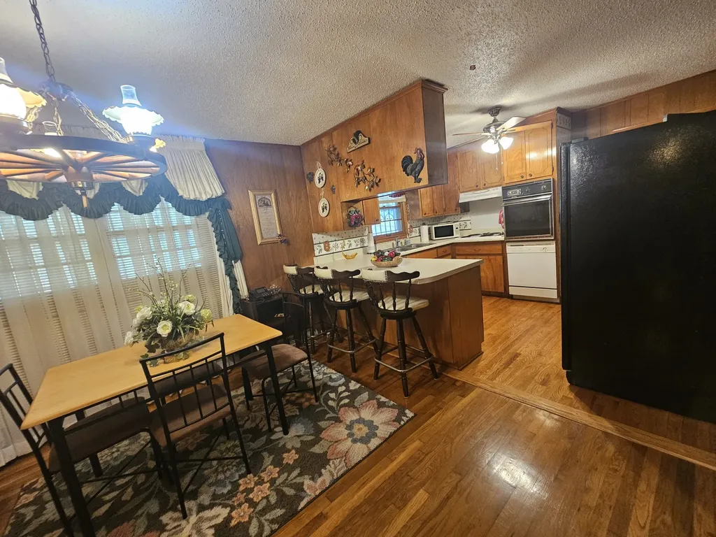 450 Main Street Palmer TN 37365