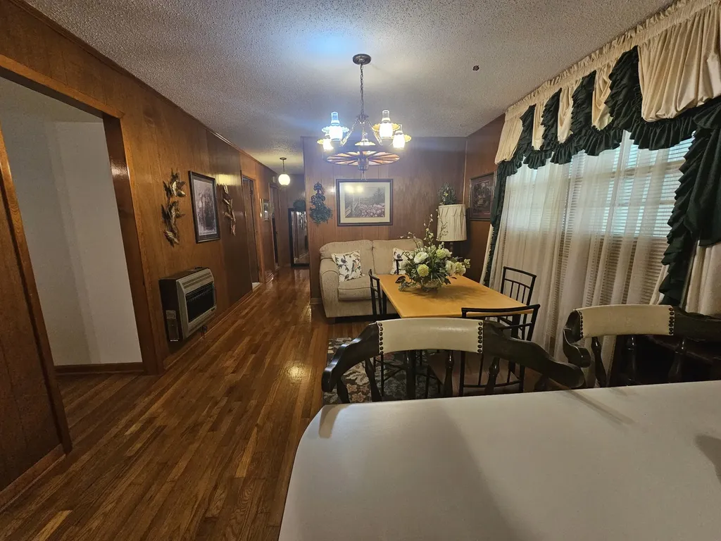 450 Main Street Palmer TN 37365