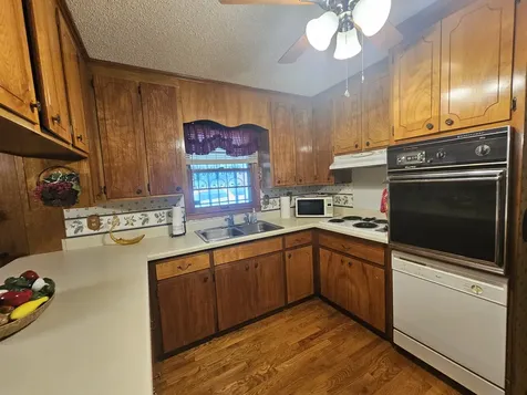 450 Main Street Palmer TN 37365