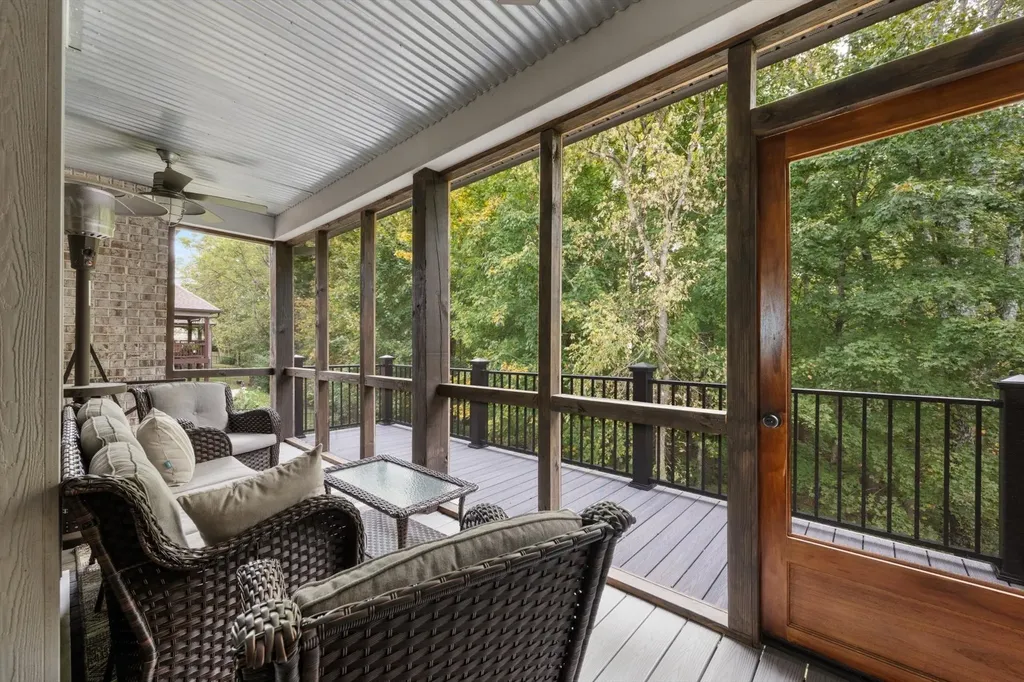 4212 Sheffield Lane Greenbrier TN 37073