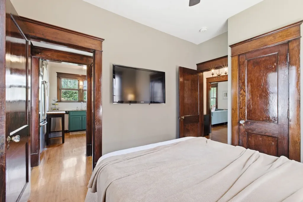 1707 Russell Street Nashville TN 37206