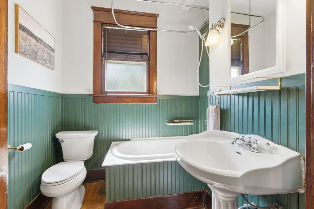 1707 Russell Street Nashville TN 37206
