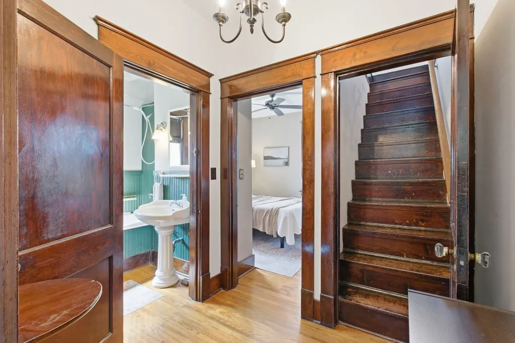 1707 Russell Street Nashville TN 37206