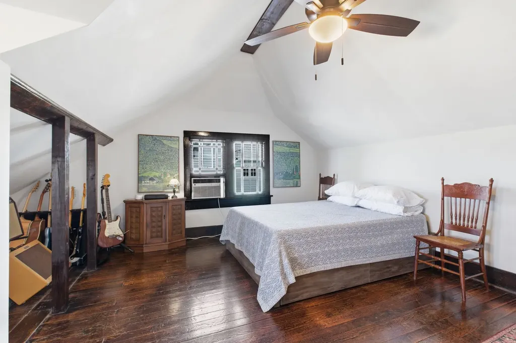 1707 Russell Street Nashville TN 37206
