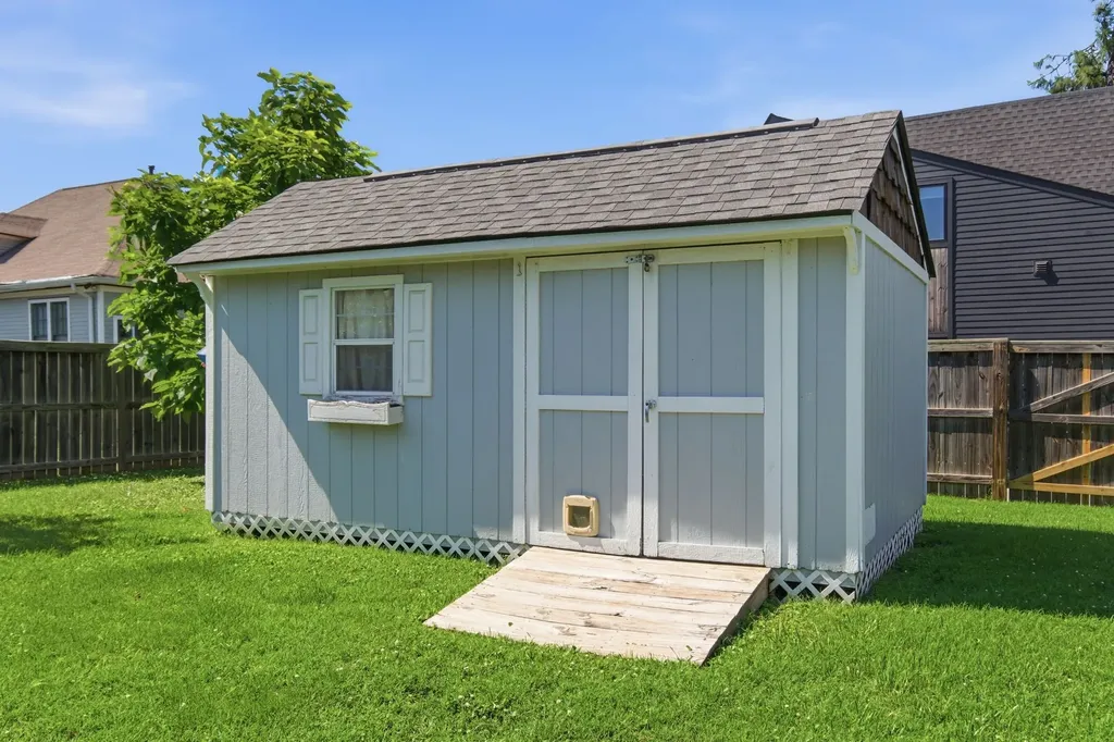 1707 Russell Street Nashville TN 37206