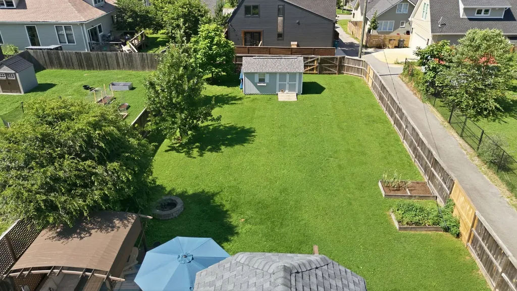 1707 Russell Street Nashville TN 37206