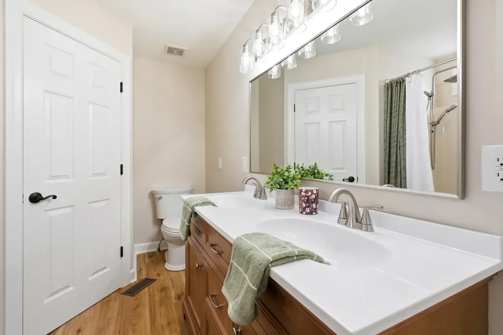 104 Brookview Circle Goodlettsville TN 37072
