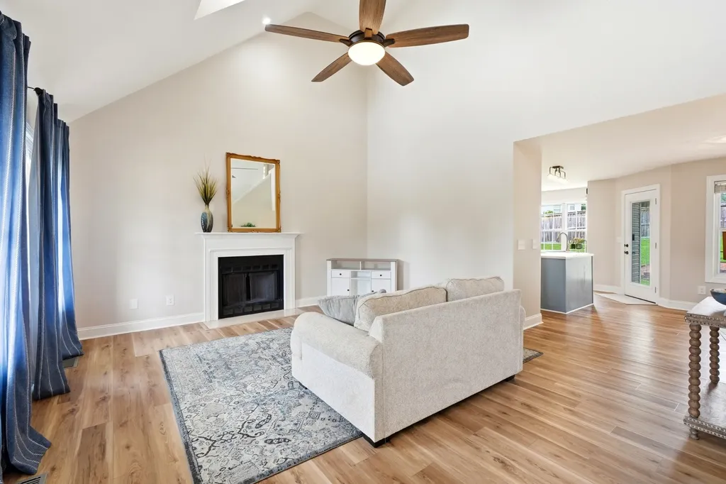 104 Brookview Circle Goodlettsville TN 37072