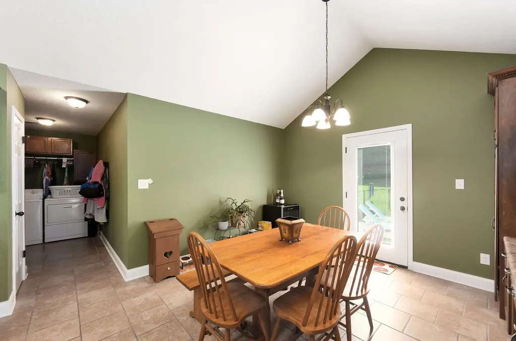 139 Buttonwood Drive Lexington TN 38351