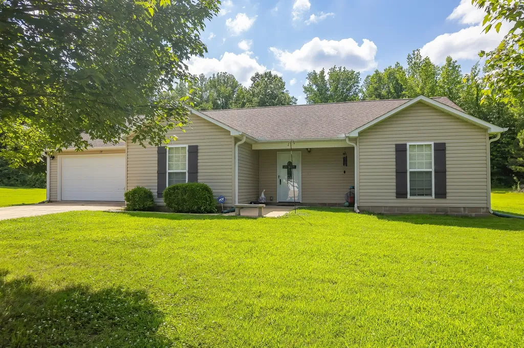 139 Buttonwood Drive Lexington TN 38351