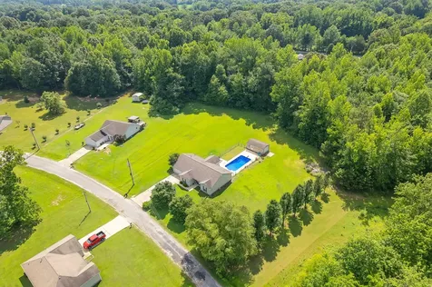 139 Buttonwood Drive Lexington TN 38351