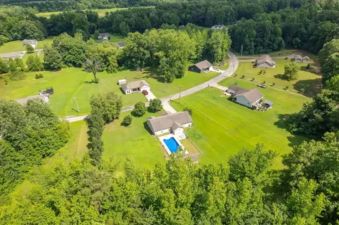 139 Buttonwood Drive Lexington TN 38351