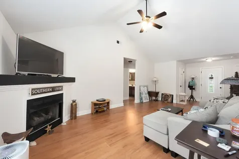 139 Buttonwood Drive Lexington TN 38351