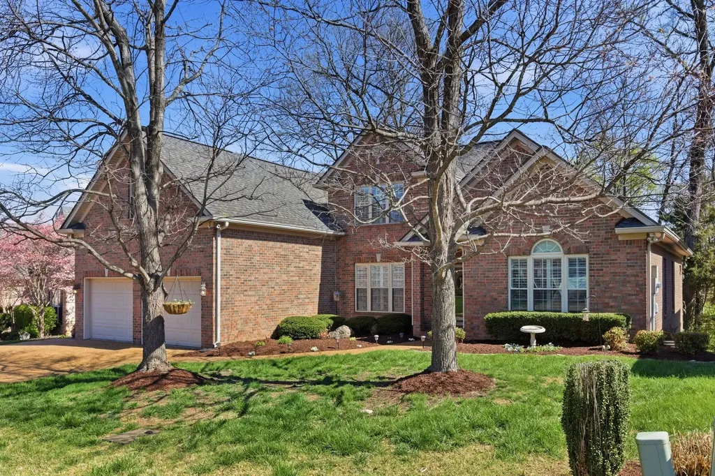 4840 Redcastle Ridge Nashville TN 37211