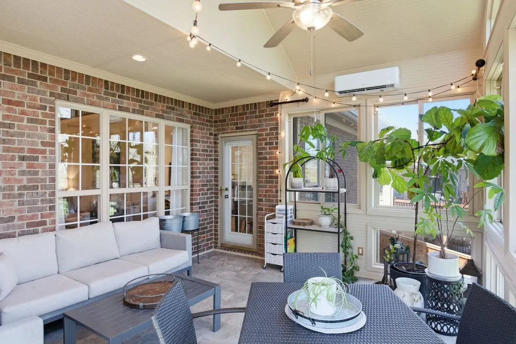 4840 Redcastle Ridge Nashville TN 37211