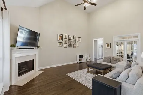 4840 Redcastle Ridge Nashville TN 37211