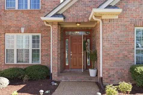 4840 Redcastle Ridge Nashville TN 37211